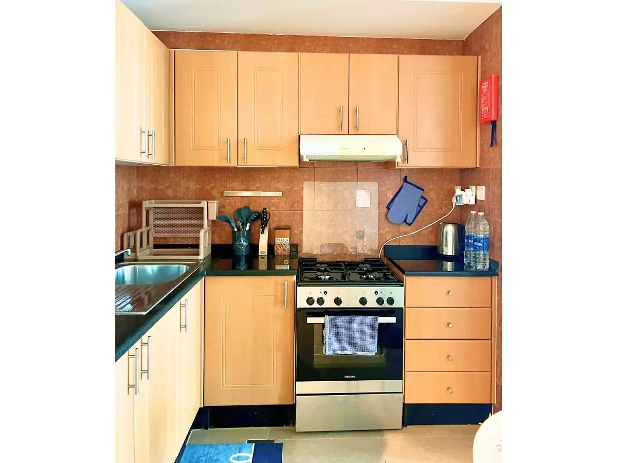 Luxury Studio Apartment - Near Dubai Mall